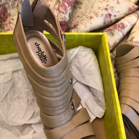 Wedges - Picture 4 of 4